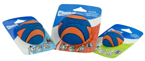 Chuckit Ultra Squeaker Ball M 6 cm 1 pcs.